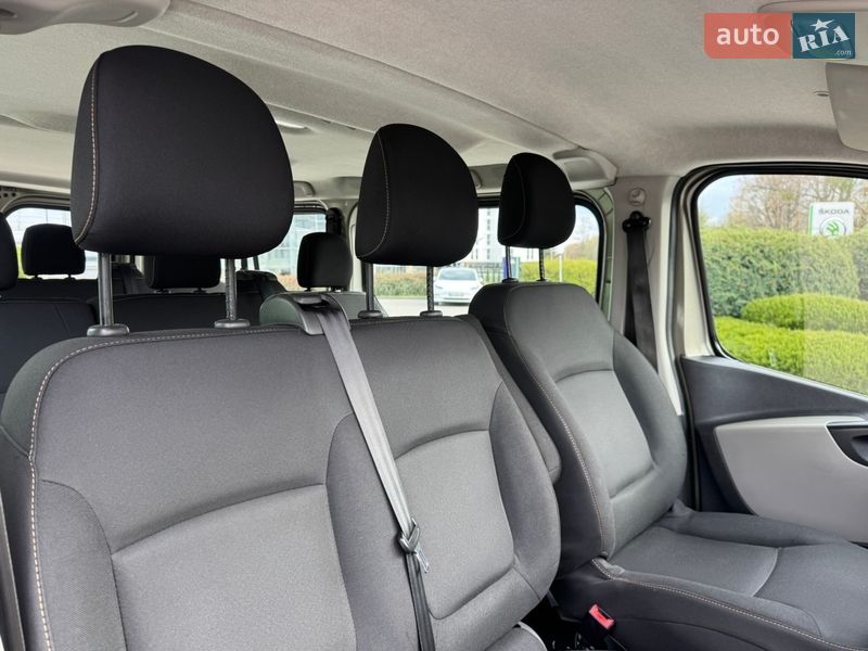 Мінівен Renault Trafic 2017 в Луцьку фото 38 Мінівен Renault Trafic 2017 в Луцьку