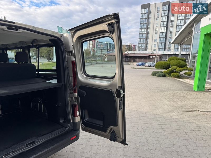 Мінівен Renault Trafic 2017 в Луцьку фото 55 Мінівен Renault Trafic 2017 в Луцьку