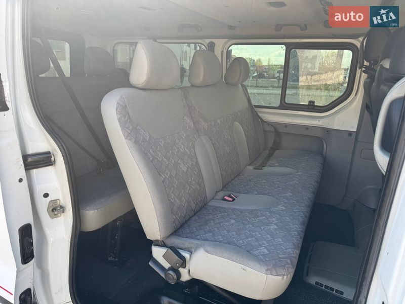 Мінівен Renault Trafic 2010 в Миколаєві фото 10 Мінівен Renault Trafic 2010 в Миколаєві