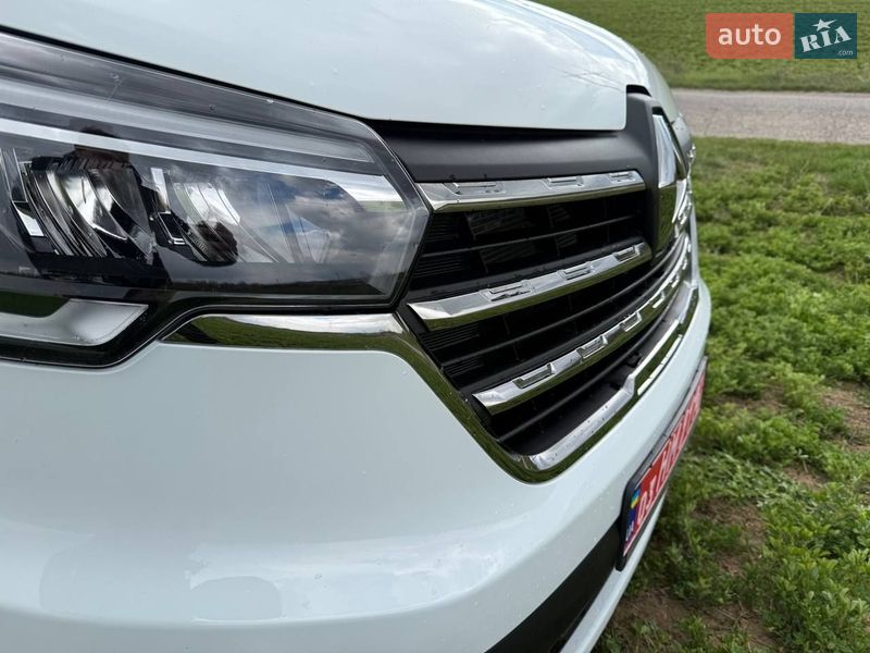 Грузовой фургон Renault Trafic 2022 в Ладыжине