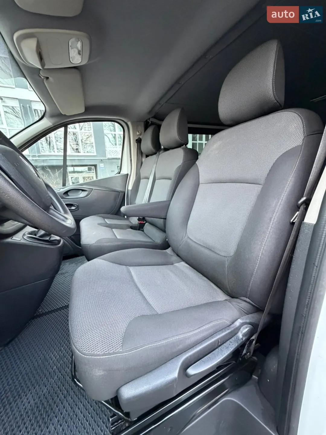2020 Renault Trafic - мініатюра 19