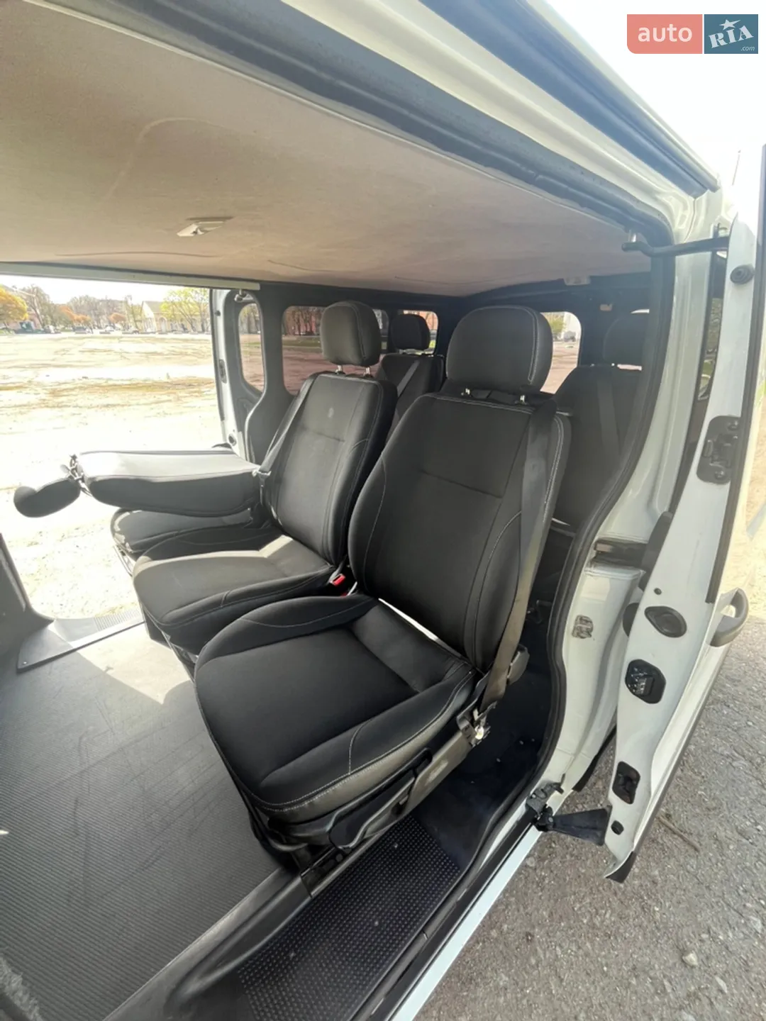 2018 Renault Trafic - мініатюра 10