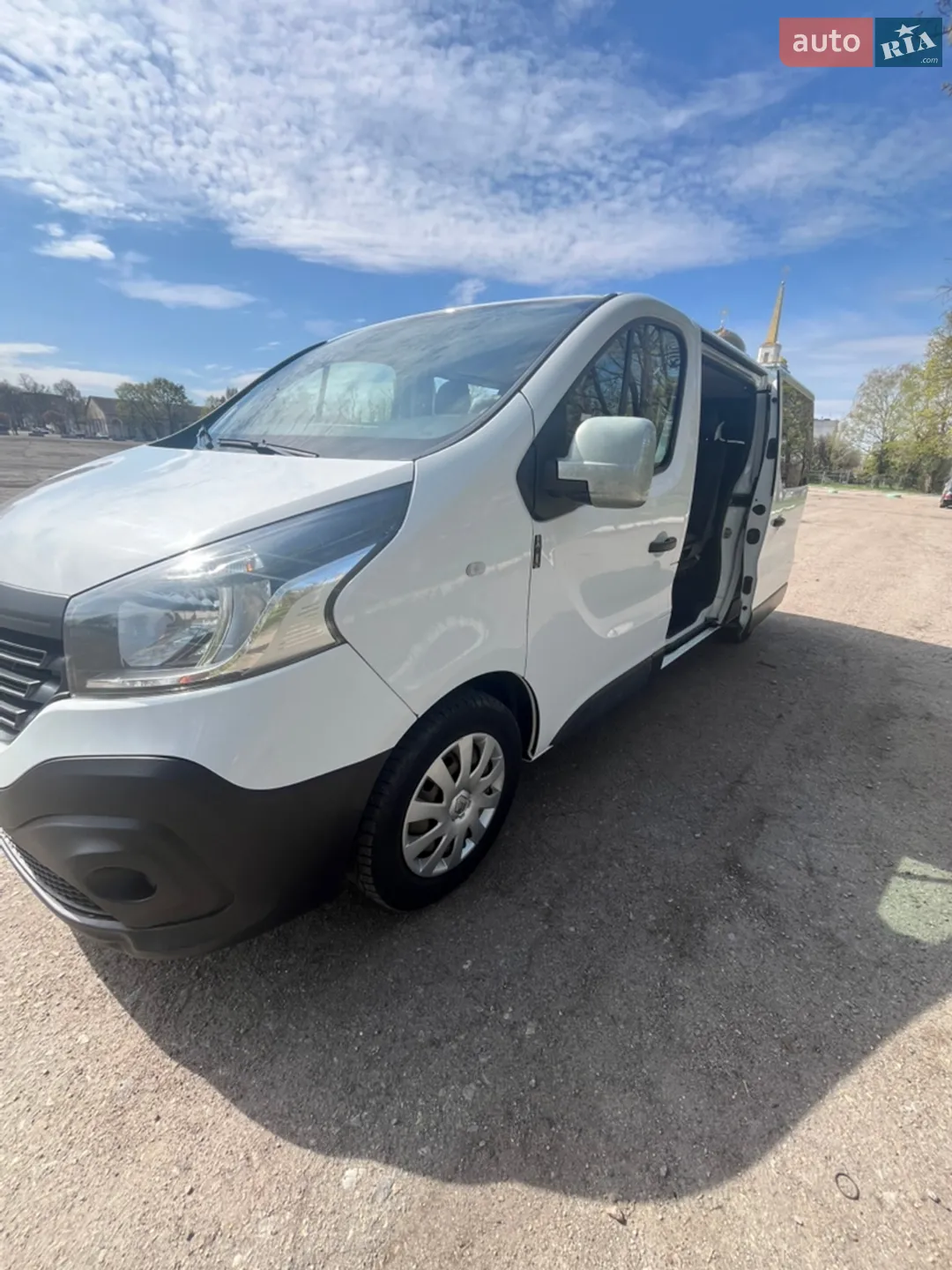 2018 Renault Trafic - мініатюра 3
