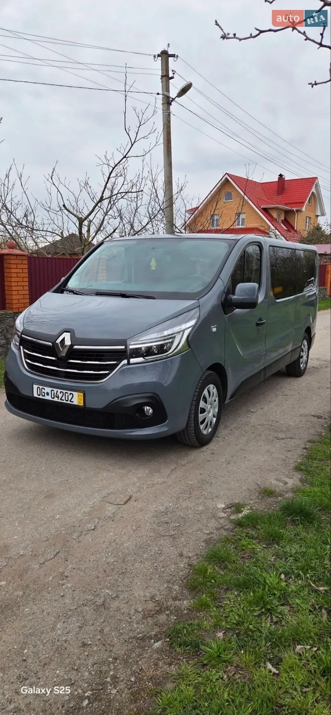 2020 Renault Trafic - фото 1