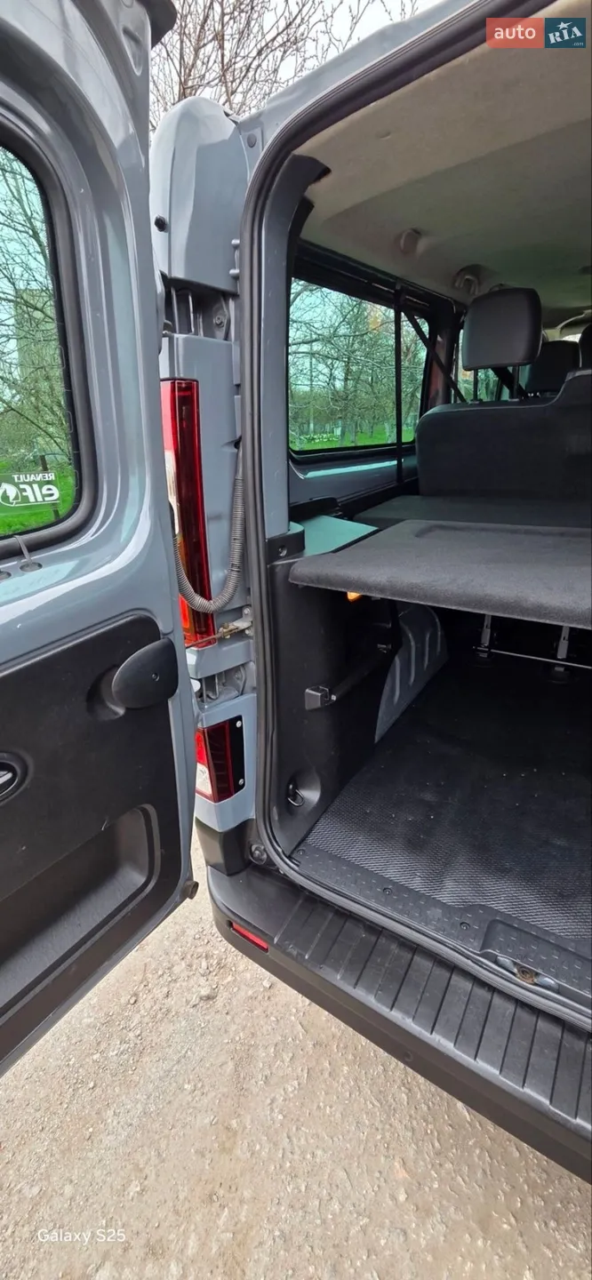 2020 Renault Trafic - мініатюра 52