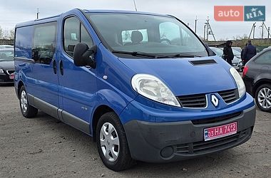 Мінівен Renault Trafic 2011 в Рівному