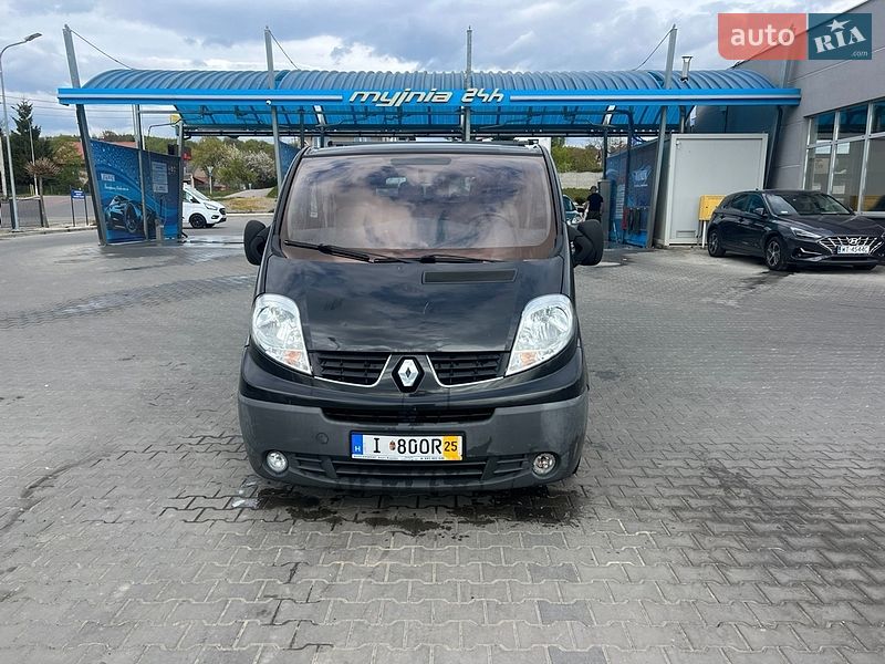 Renault Trafic 2011