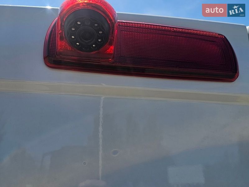 Вантажопасажирський фургон Renault Trafic 2019 в Запоріжжі