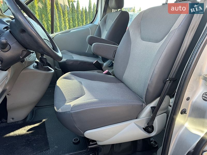 Мінівен Renault Trafic 2012 в Луцьку