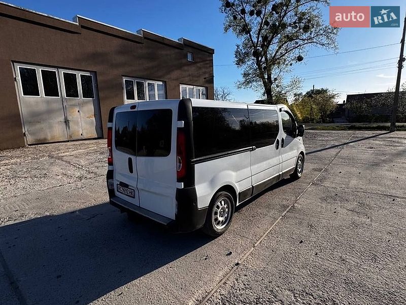 Минивэн Renault Trafic 2008 в Иваничах