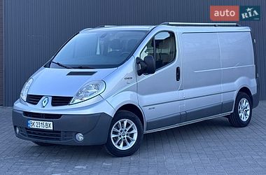 Грузовой фургон Renault Trafic 2013 в Сарнах