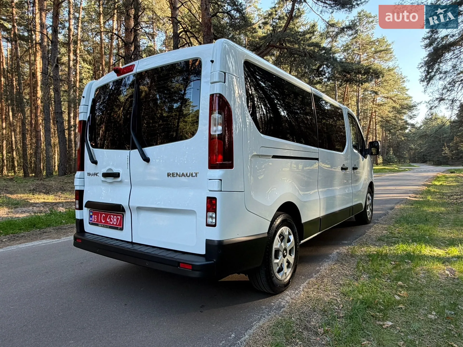 2025 Renault Trafic - мініатюра 15