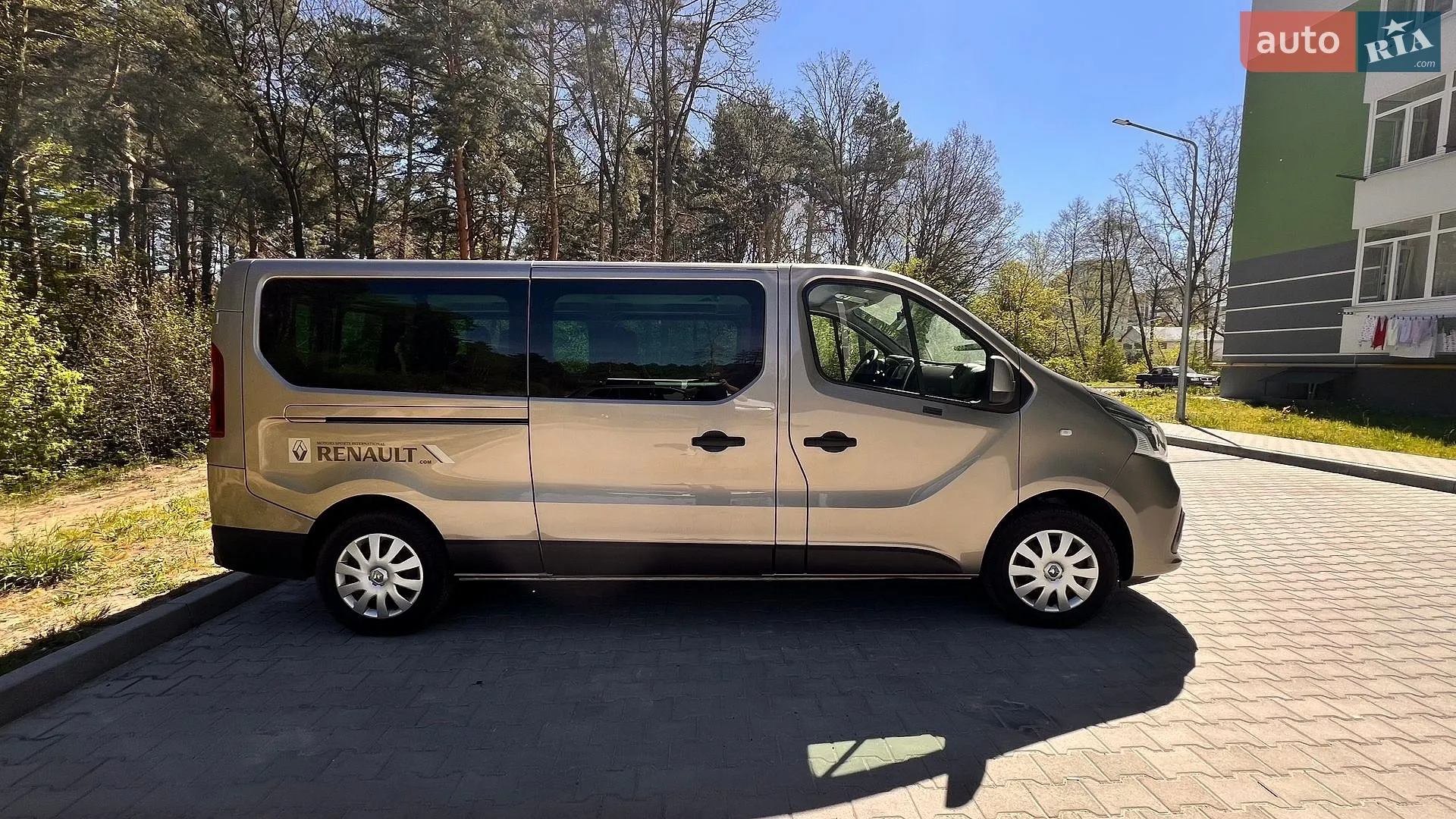 2019 Renault Trafic - мініатюра 3