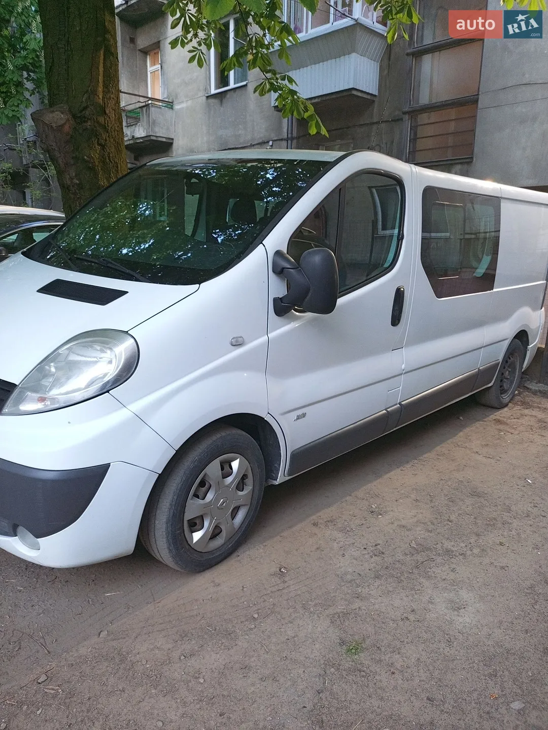 2014 Renault Trafic - мініатюра 3