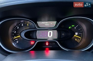 Минивэн Renault Trafic 2015 в Луцке
