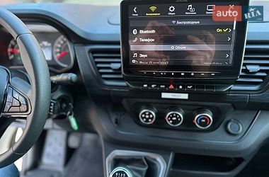 Грузовой фургон Renault Trafic 2022 в Бродах