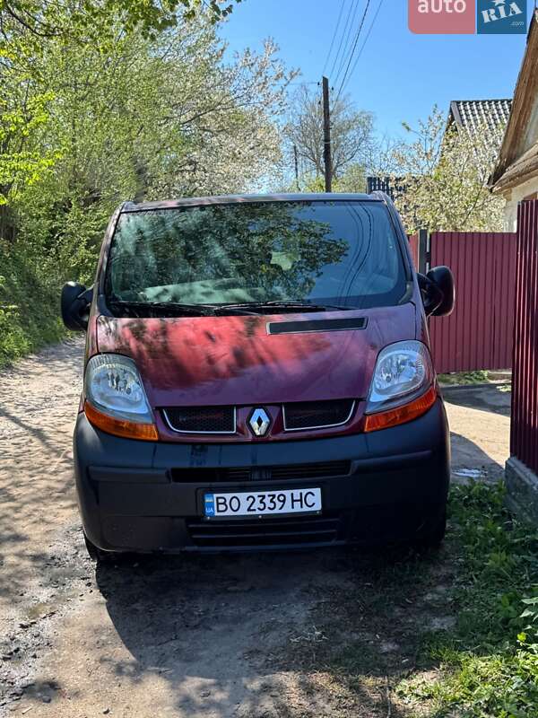 Минивэн Renault Trafic 2003 в Тернополе