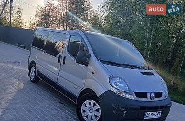 Мінівен Renault Trafic 2003 в Рудниках