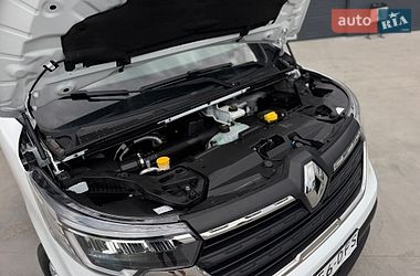 Грузовой фургон Renault Trafic 2023 в Дубно