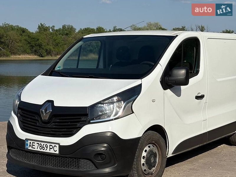 Грузовой фургон Renault Trafic 2018 в Каменском