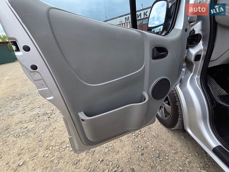 Минивэн Renault Trafic 2008 в Коломые