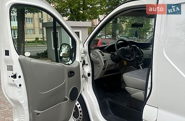Вантажний фургон Renault Trafic 2014 в Рівному