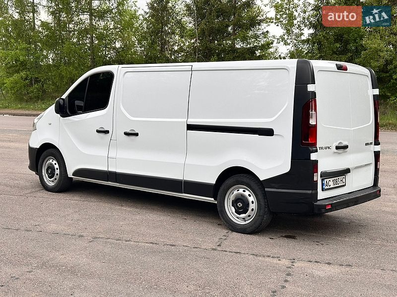 Вантажний фургон Renault Trafic 2019 в Івано-Франківську