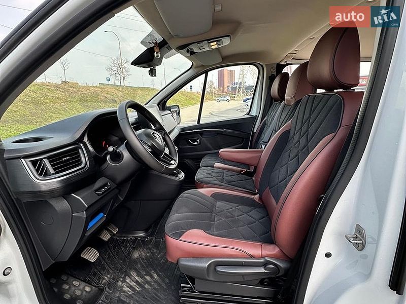 Минивэн Renault Trafic 2022 в Киеве