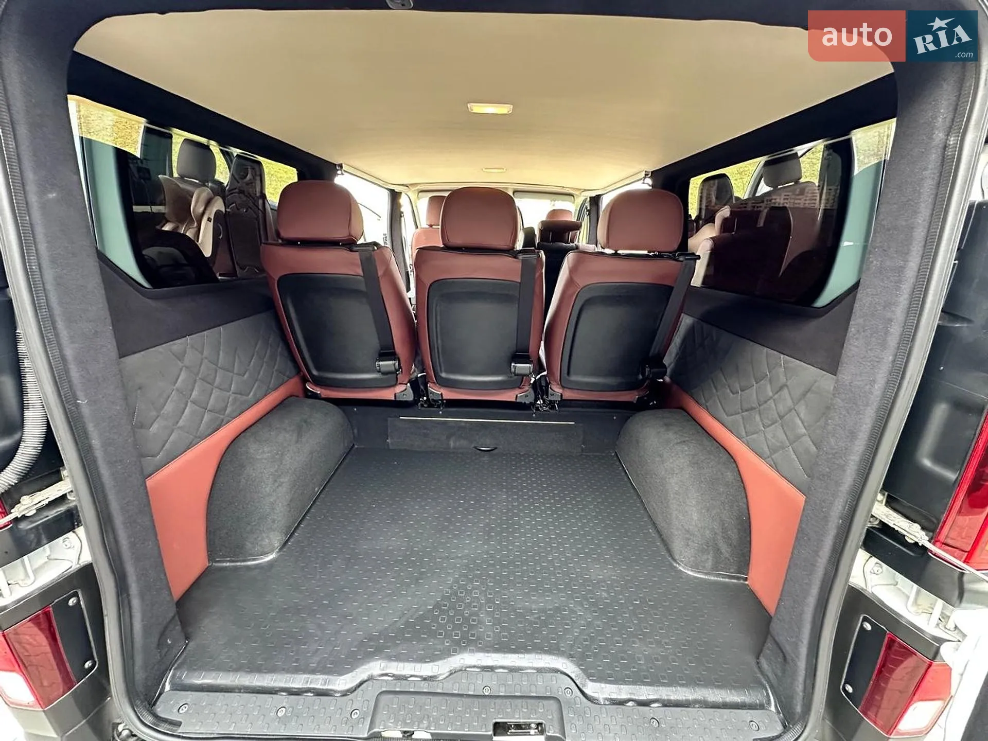 2022 Renault Trafic - мініатюра 27