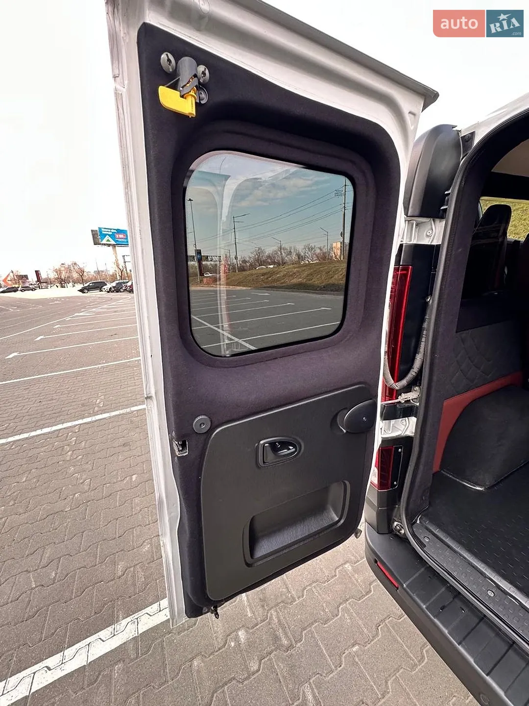 2022 Renault Trafic - мініатюра 30