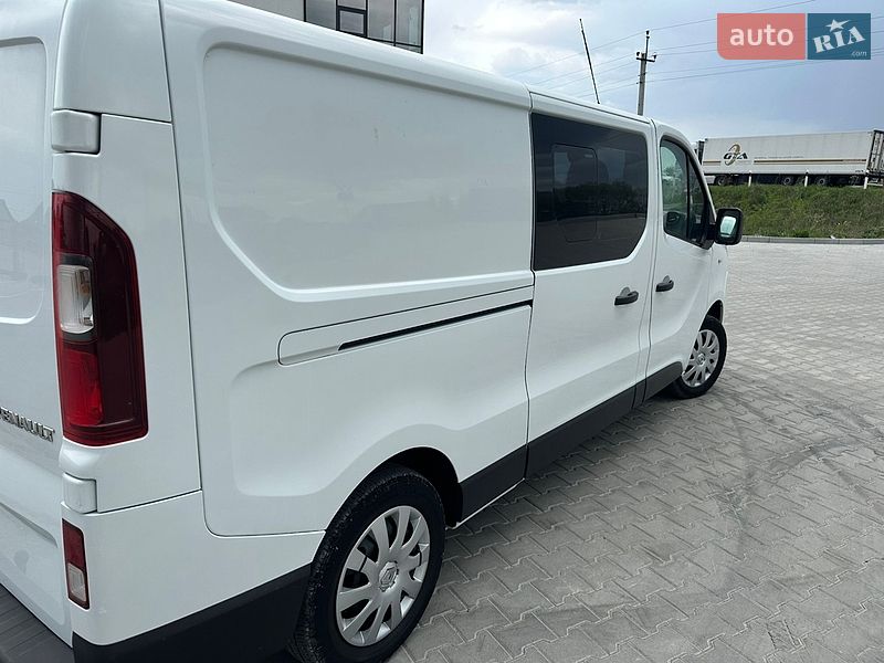 Минивэн Renault Trafic 2018 в Львове