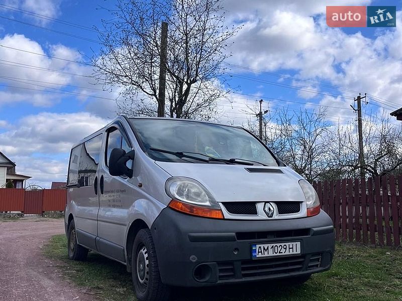 Мінівен Renault Trafic 2004 в Овручі фото 9 Мінівен Renault Trafic 2004 в Овручі