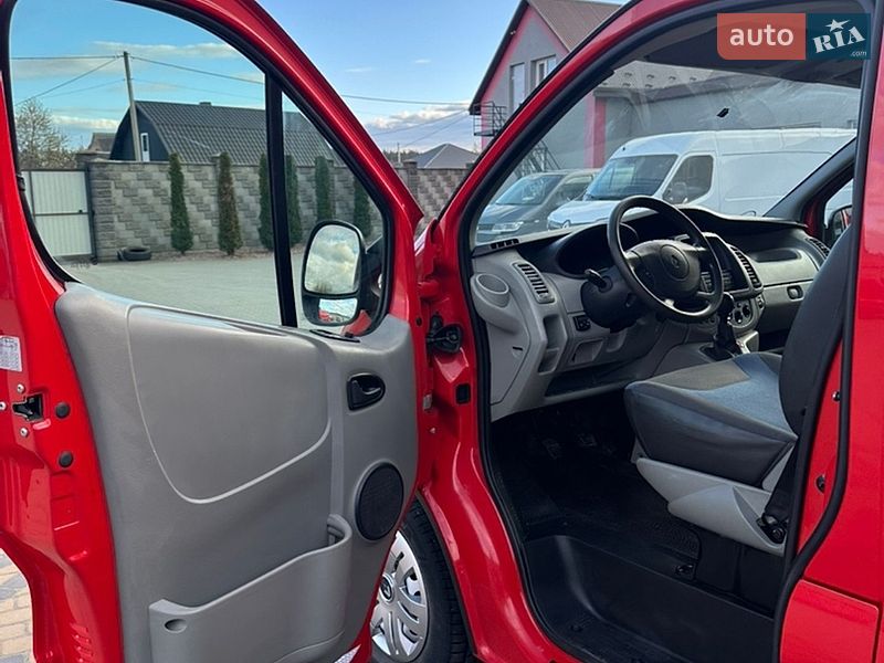 Грузовой фургон Renault Trafic 2013 в Луцке