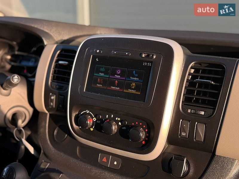 Мінівен Renault Trafic 2019 в Дубні