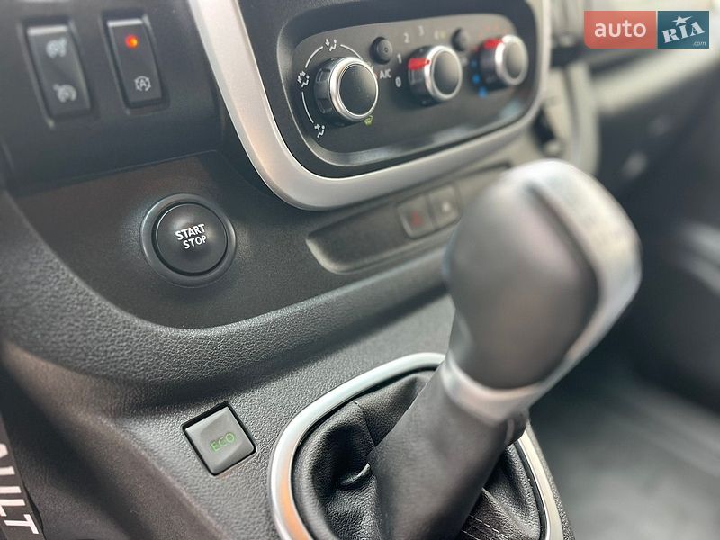 Минивэн Renault Trafic 2020 в Черновцах