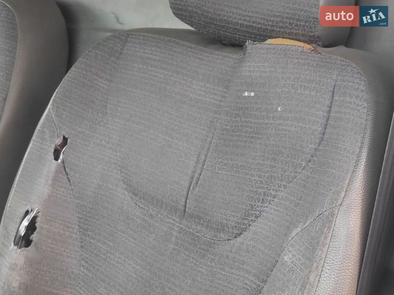 Грузовой фургон Renault Trafic 2007 в Тернополе