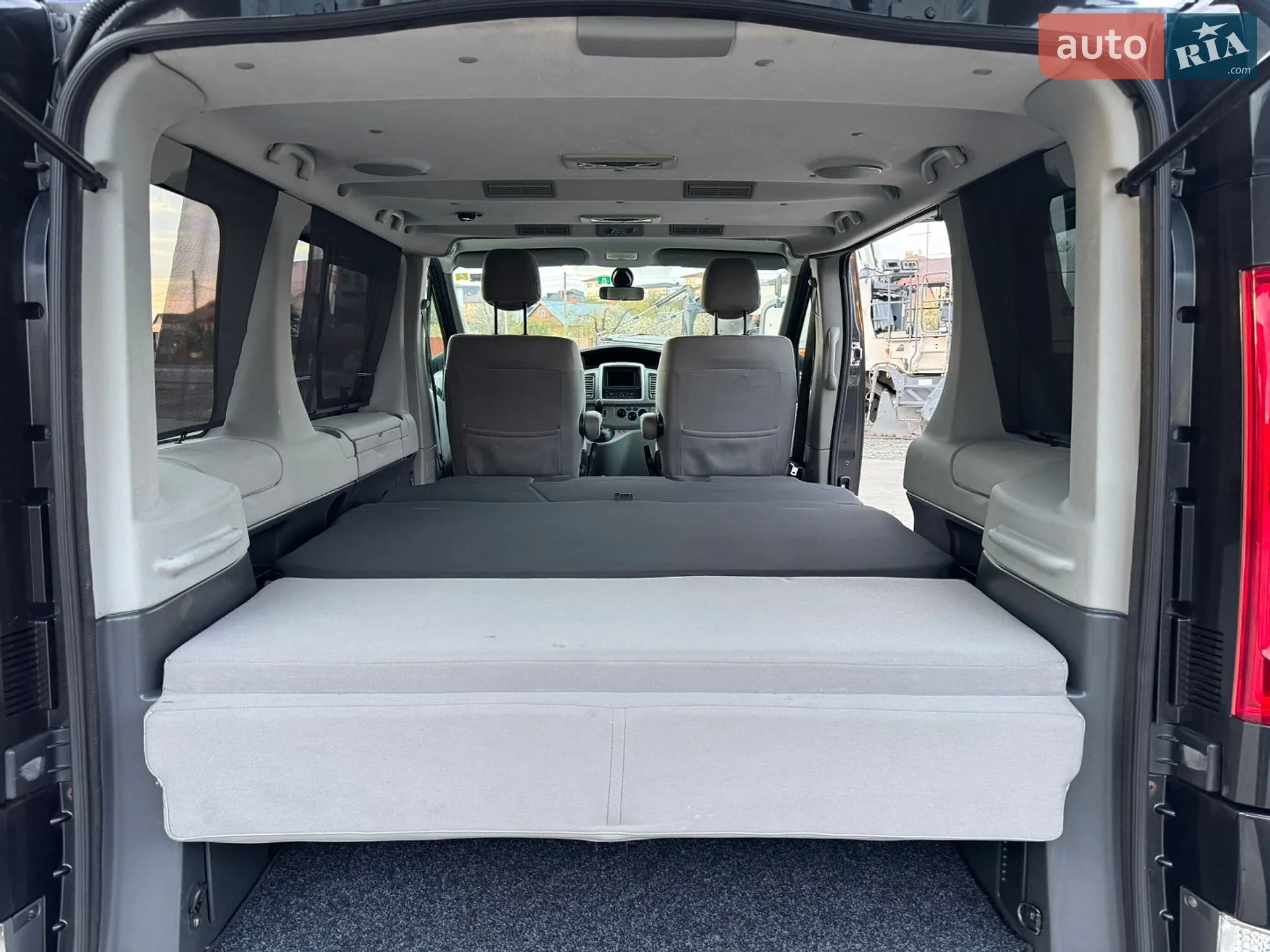 2012 Renault Trafic - мініатюра 61