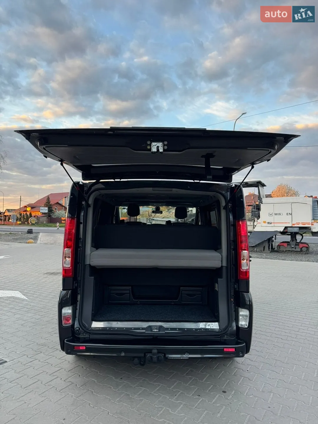2012 Renault Trafic - мініатюра 64