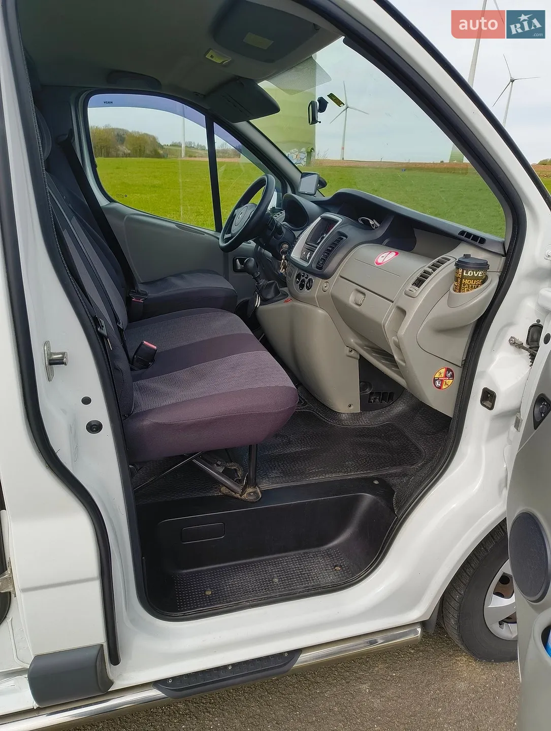 2010 Renault Trafic - мініатюра 12