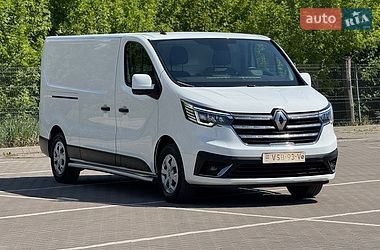 Вантажний фургон Renault Trafic 2022 в Дубні