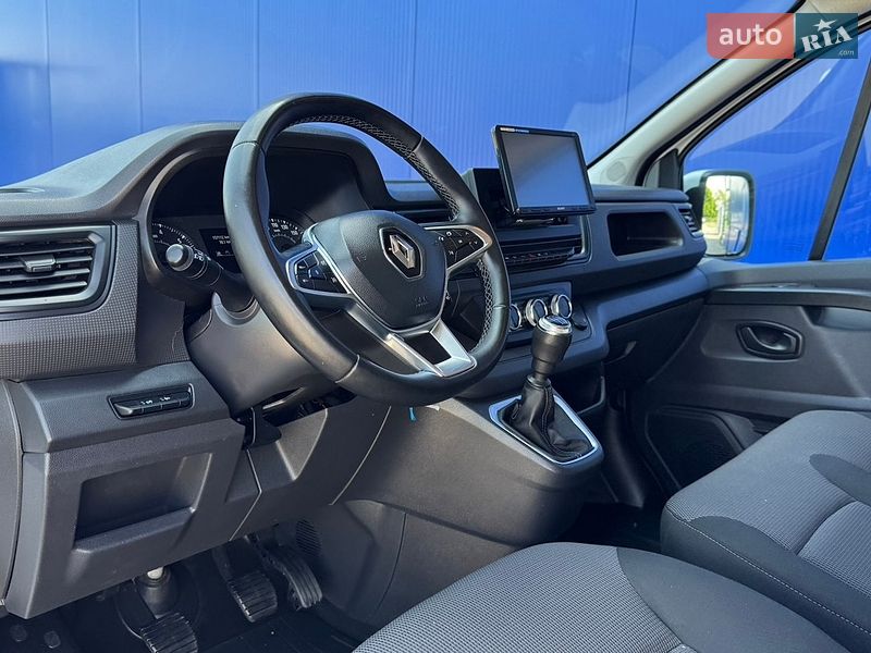 Вантажний фургон Renault Trafic 2022 в Дубні