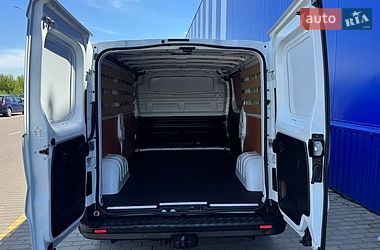 Вантажний фургон Renault Trafic 2022 в Дубні