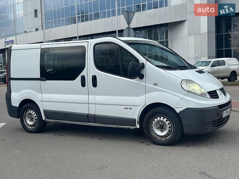 Грузовой фургон Renault Trafic 2014 в Киеве