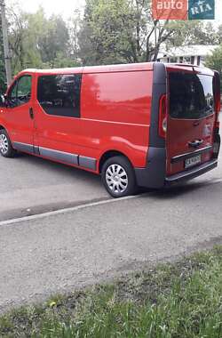 Вантажопасажирський фургон Renault Trafic 2012 в Смілі