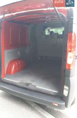 Вантажопасажирський фургон Renault Trafic 2012 в Смілі
