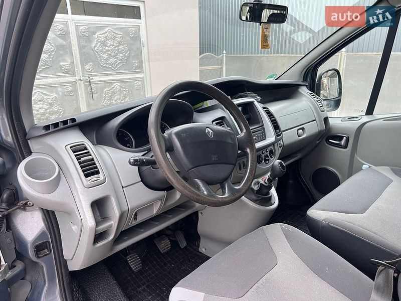 Минивэн Renault Trafic 2011 в Черновцах