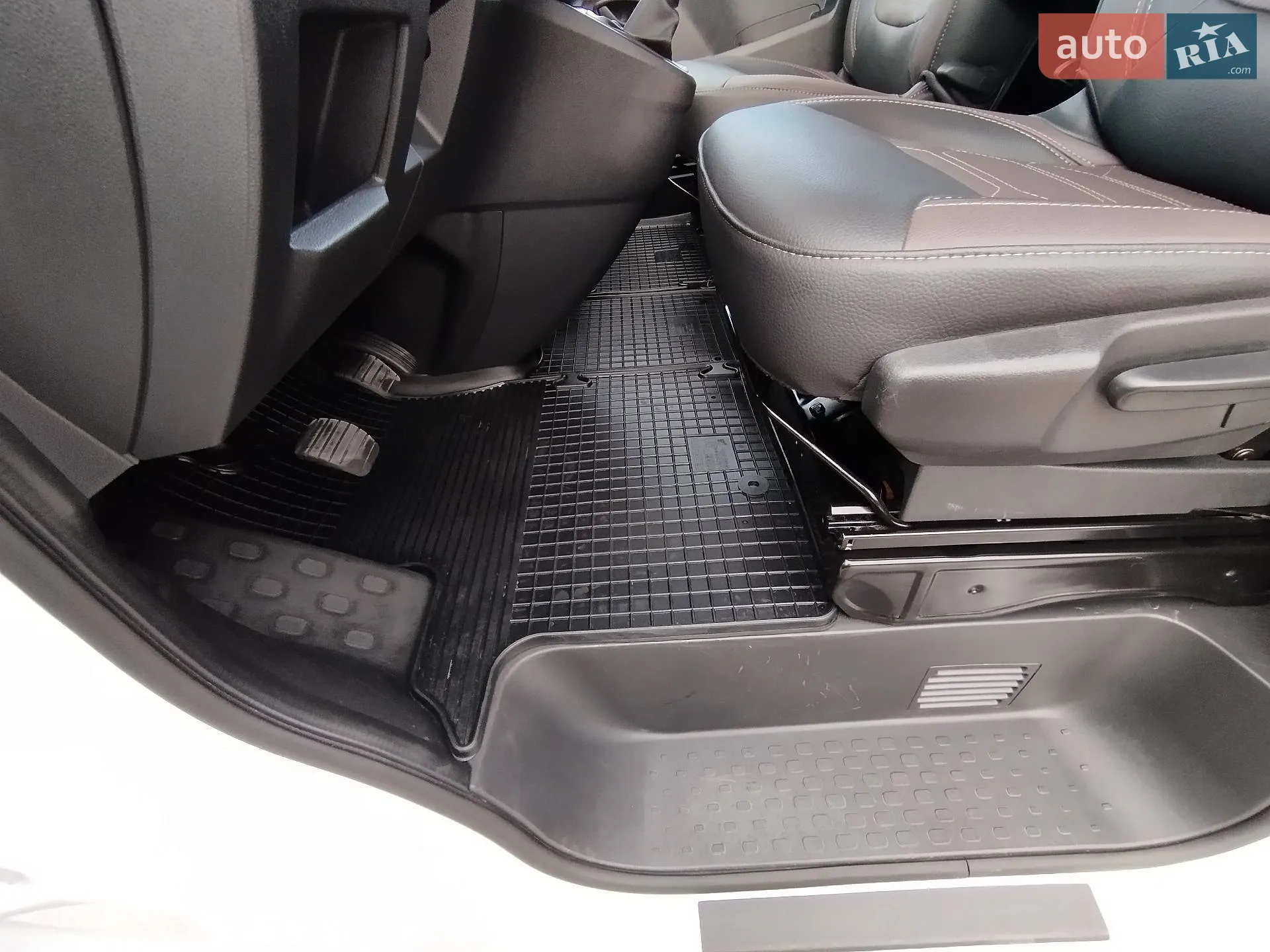 2021 Renault Trafic - мініатюра 17