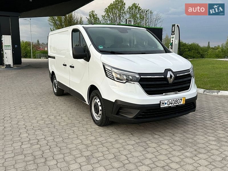 Грузовой фургон Renault Trafic 2022 в Киеве