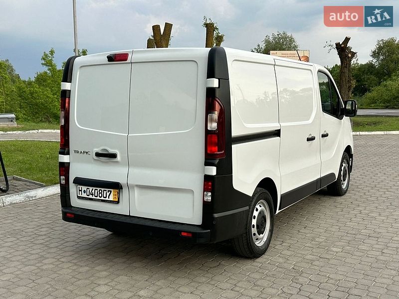 Грузовой фургон Renault Trafic 2022 в Киеве