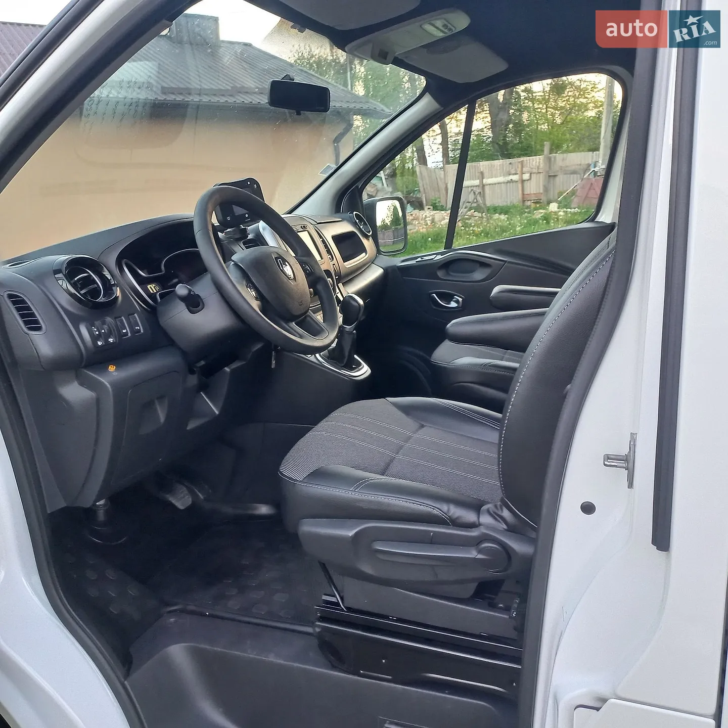 2021 Renault Trafic - мініатюра 14